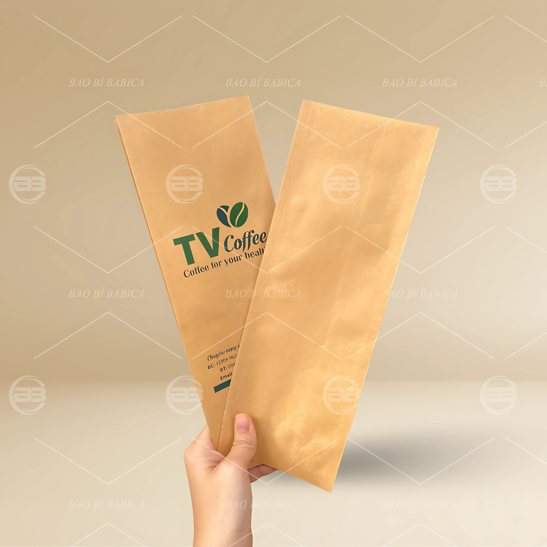 túi 4 cạnh giấy kraft in kéo lụa size 500g túi 4 cạnh giấy kraft in kéo lụa size 500g